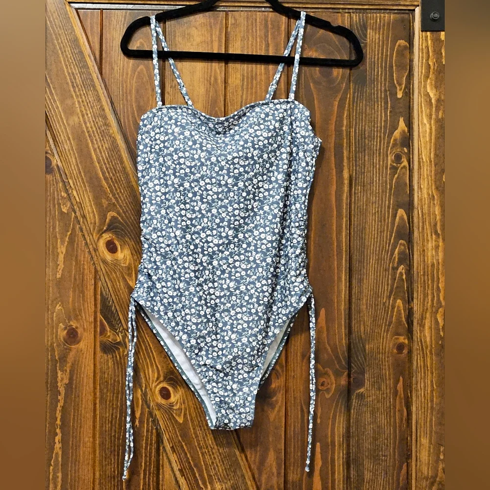 SWIMSUIT One Piece L green white floral ruched sides adjustable cottagecore VGUC